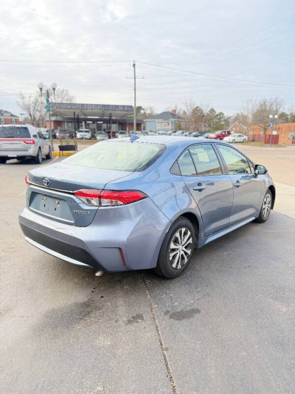 2022 Toyota Corolla Hybrid LE