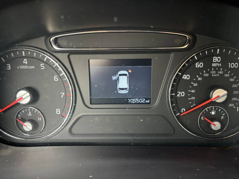 2019 Kia Sorento S V6