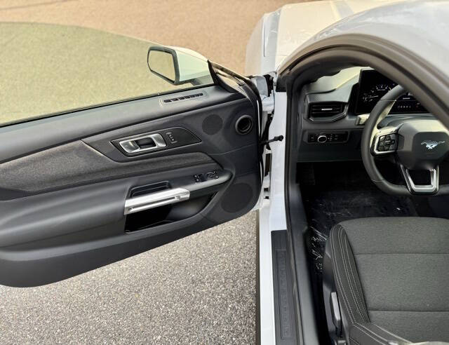 2025 Ford Mustang EcoBoost