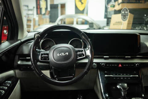 2022 Kia Carnival EX