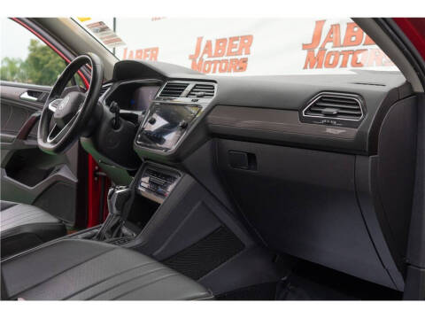 2022 Volkswagen Tiguan SE