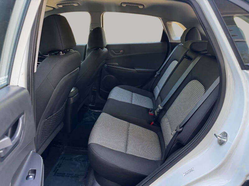 2021 Hyundai Kona SE