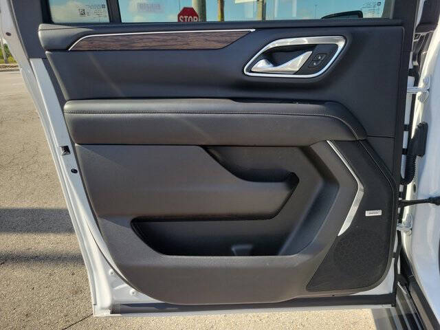 2023 Chevrolet Suburban Premier