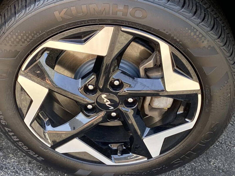 2024 Kia Seltos EX