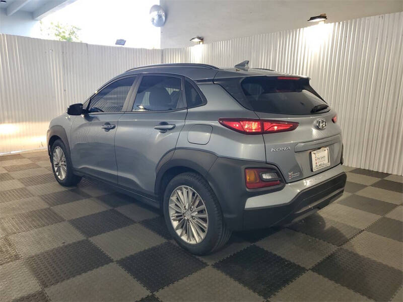 2020 Hyundai Kona SEL Plus