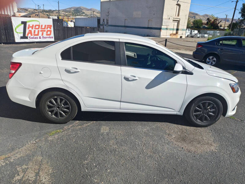 2018 Chevrolet Sonic LT Auto