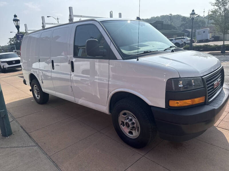 2023 GMC Savana 2500