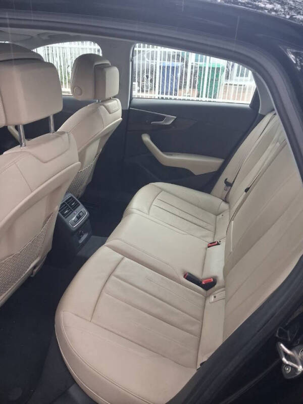 2017 Audi A4 2.0T quattro Premium