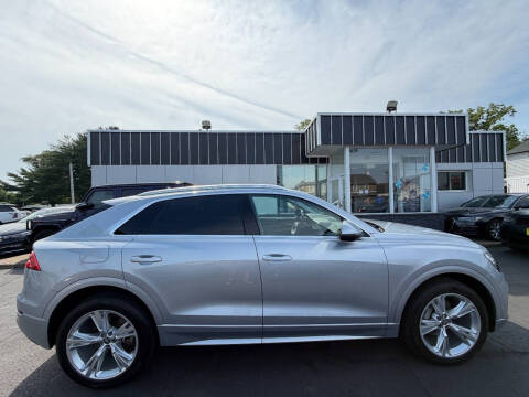 2019 Audi Q8 quattro Premium Plus 55 TFSI