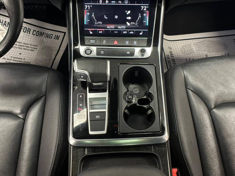 2022 Audi Q7 quattro Premium Plus 55 TFSI