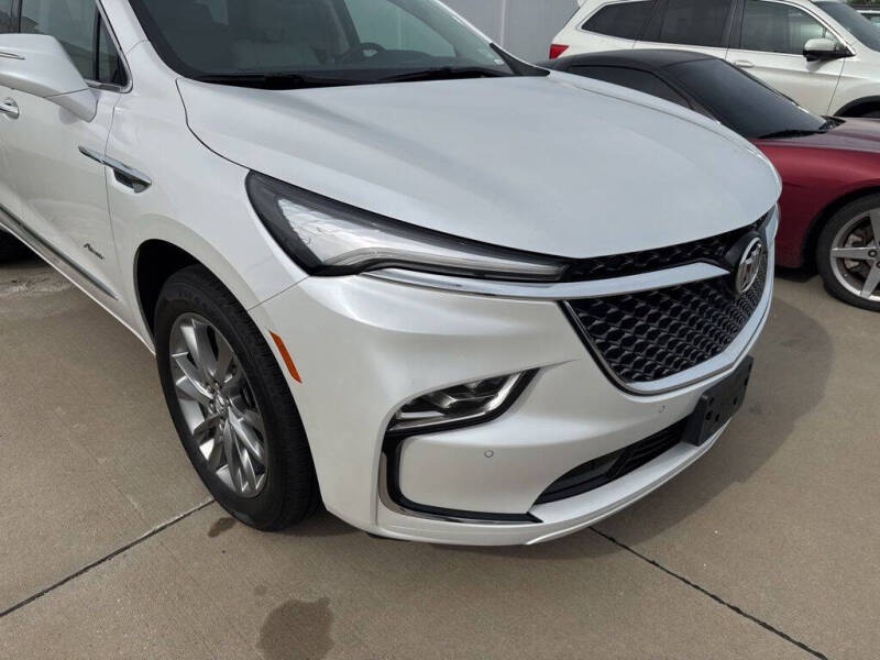 2023 Buick Enclave Avenir