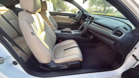 2019 Honda Civic Touring