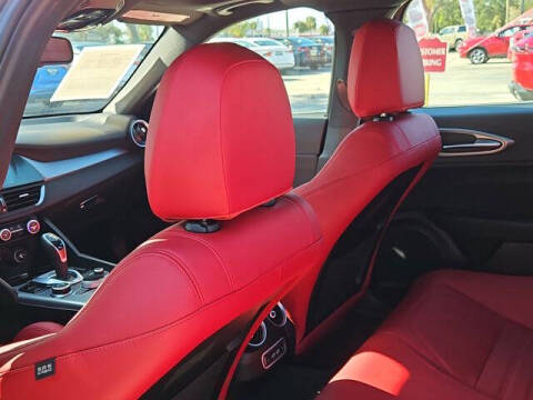 2024 Alfa Romeo Giulia Veloce