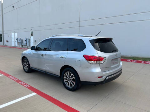 2016 Nissan Pathfinder S