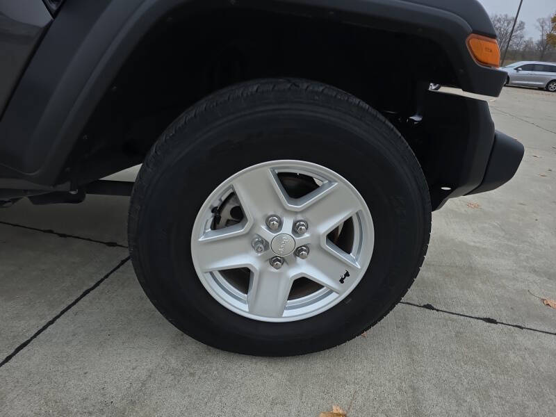 2020 Jeep Gladiator Sport S