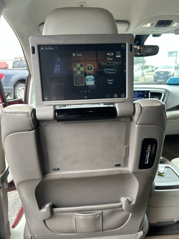 2019 Chrysler Pacifica Touring L Plus