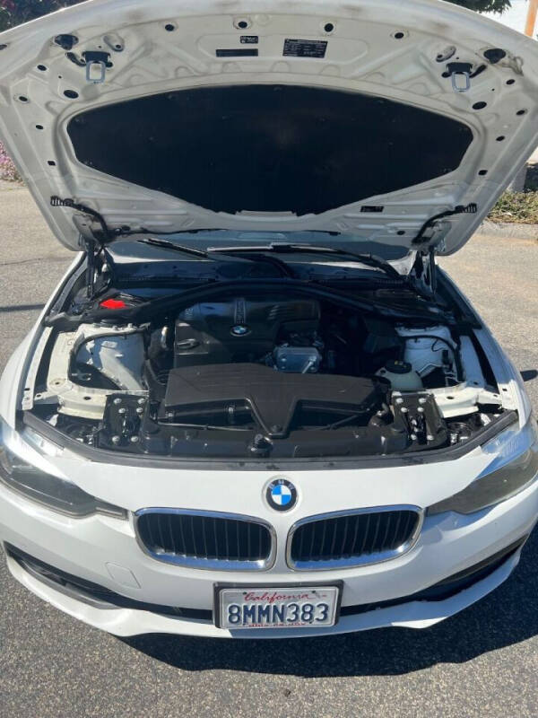 2016 BMW 3 Series 320i