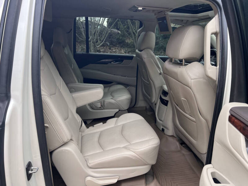2015 Cadillac Escalade ESV Premium