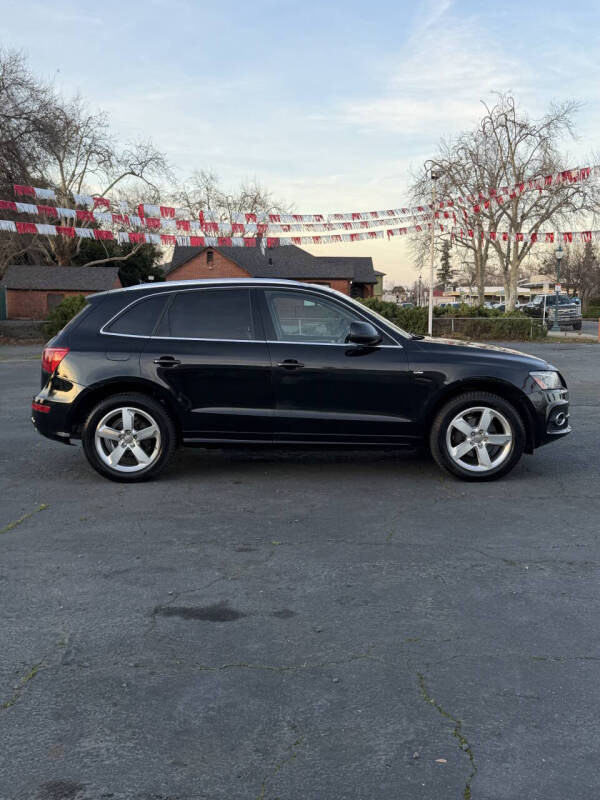 2012 Audi Q5 3.2 quattro Premium Plus