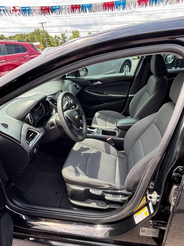 2019 Chevrolet Cruze LS