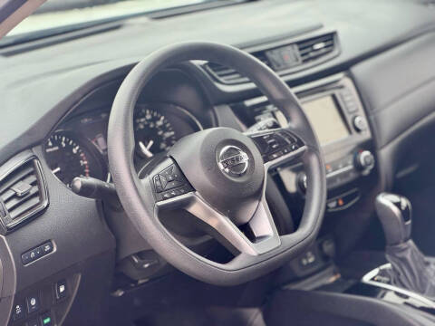 2020 Nissan Rogue SL