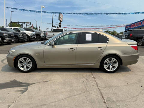 2009 BMW 5 Series 528i