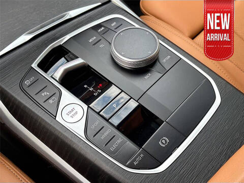 2023 BMW 3 Series 330e