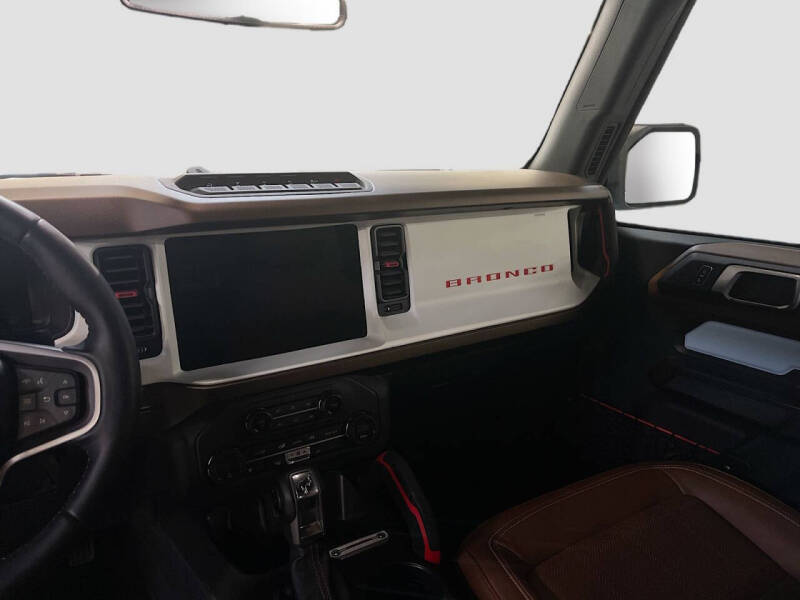 2024 Ford Bronco Heritage Limited Edition