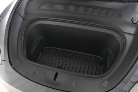 2024 Tesla Model Y Performance