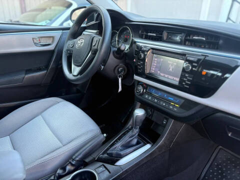 2015 Toyota Corolla L