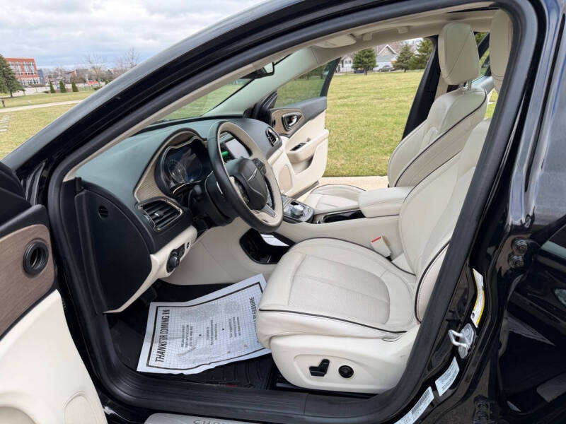 2015 Chrysler 200 C