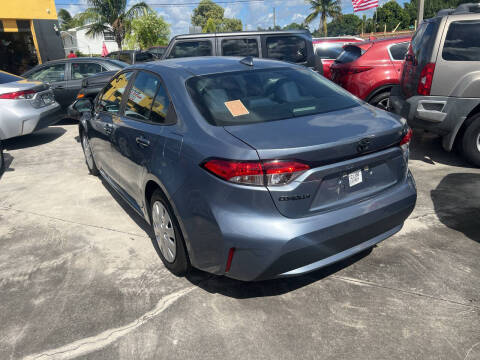 2020 Toyota Corolla LE