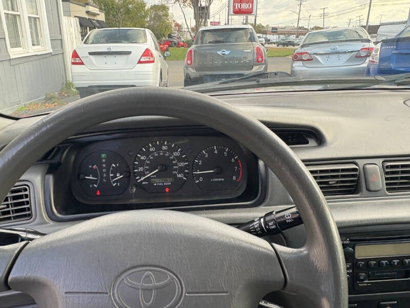 2000 Toyota Camry LE