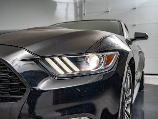 2017 Ford Mustang EcoBoost Premium