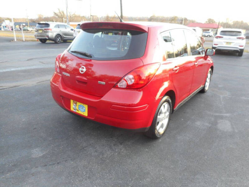2012 Nissan Versa 1.8 SL