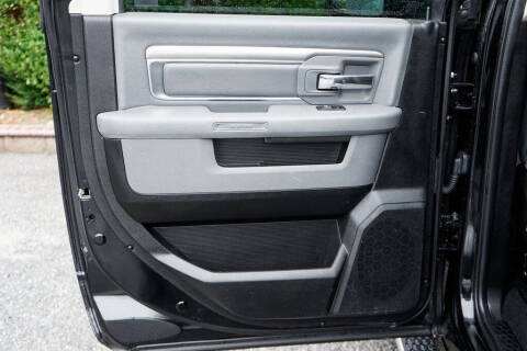 2020 RAM 1500 Classic SLT
