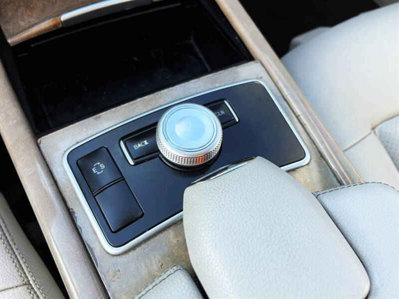 2011 Mercedes-Benz E-Class