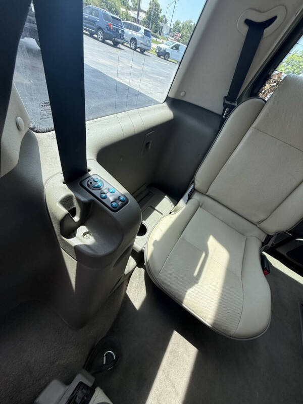 2004 Land Rover Discovery SE