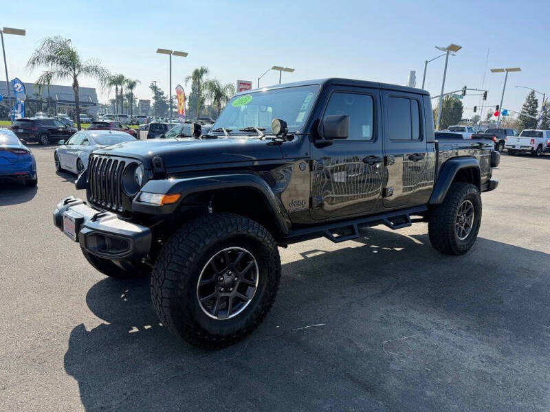 2021 Jeep Gladiator Sport