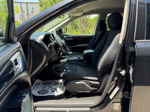 2018 Nissan Pathfinder S