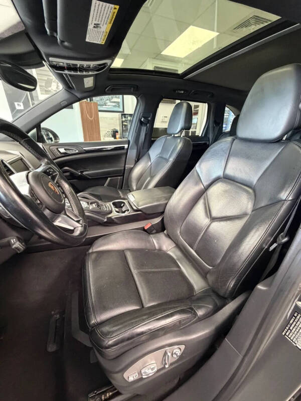 2016 Porsche Cayenne