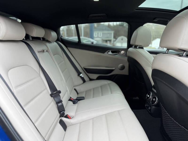 2018 Kia Stinger GT2