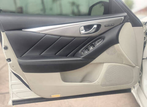 2016 Infiniti Q50 3.0T Premium