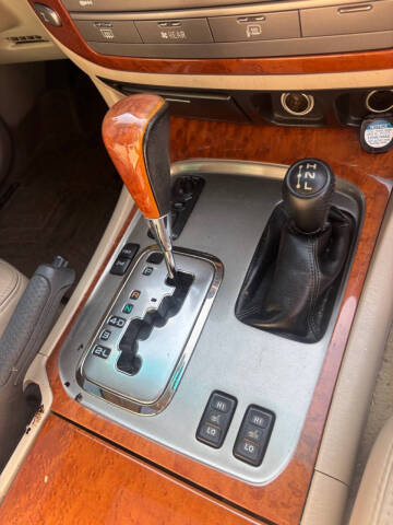 2005 Lexus LX 470