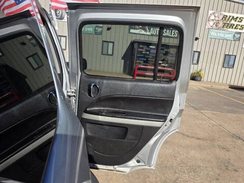 2010 Chevrolet HHR LS