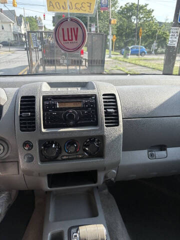 2011 Nissan Frontier S