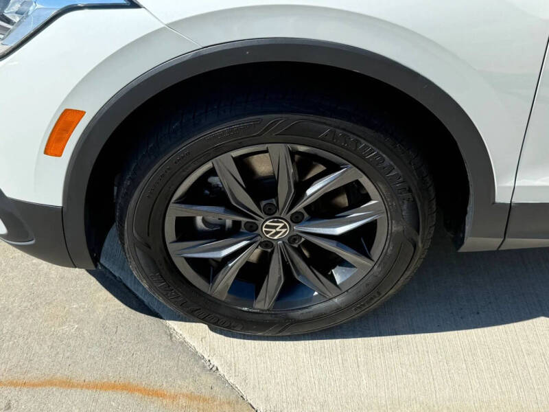 2023 Volkswagen Tiguan SE 4Motion