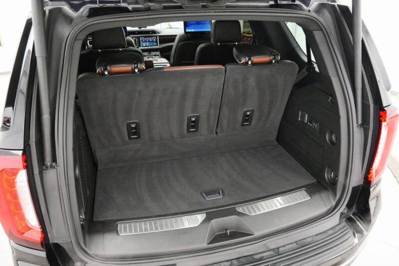2024 GMC Yukon Denali Ultimate