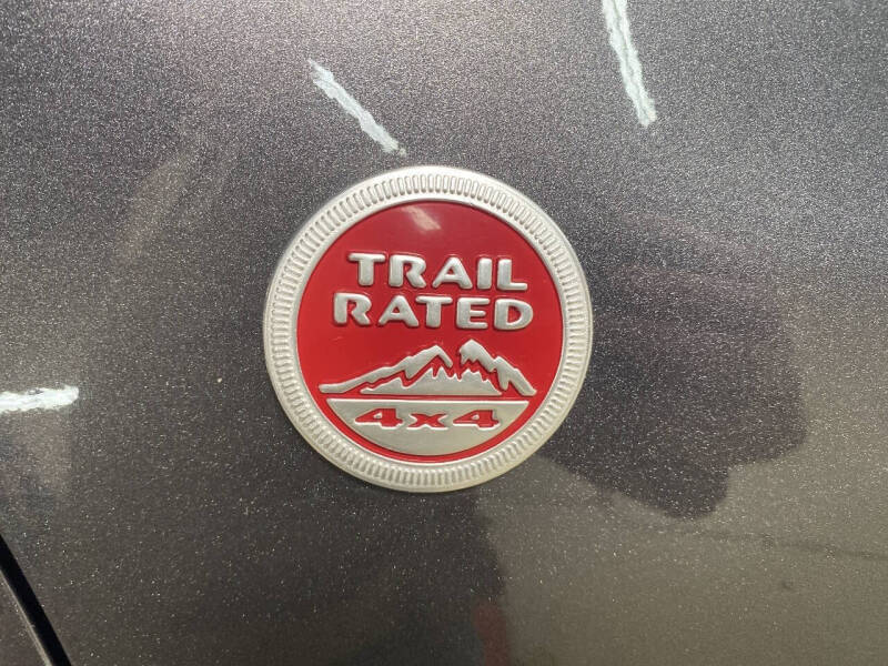 2021 Jeep Cherokee Trailhawk