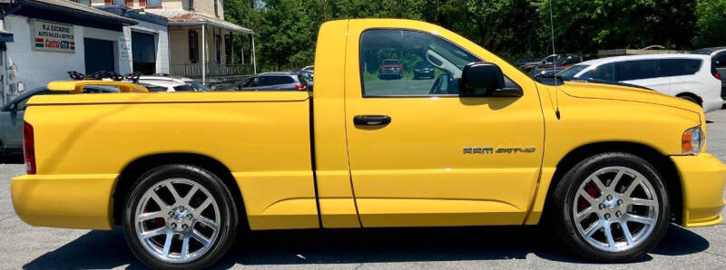 2005 Dodge Ram 1500 SRT-10